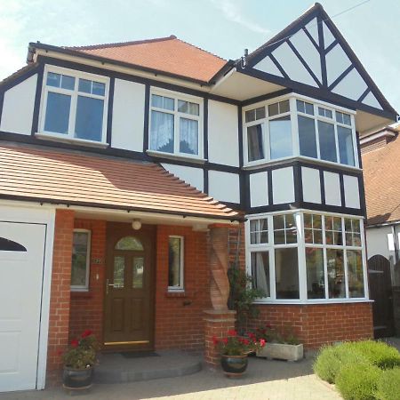 Kelvin Side Villa Eastbourne Exterior foto